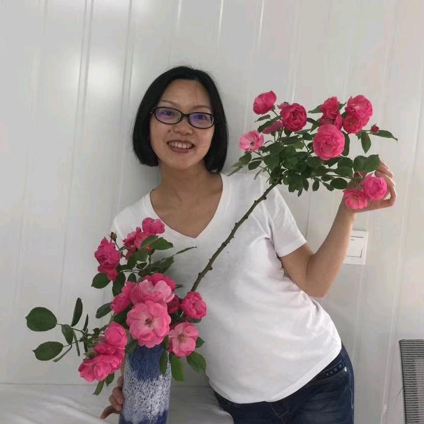 荣昌霞妹儿