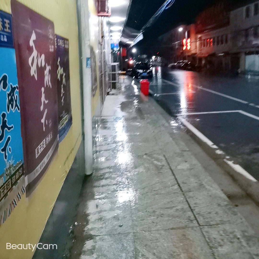 嘿嘿这天空
