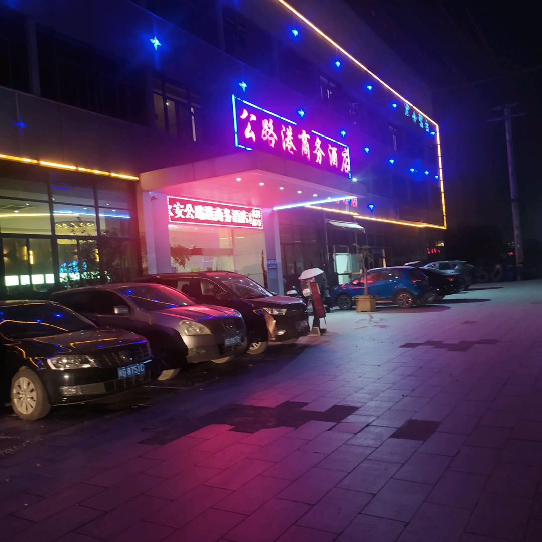 dcy