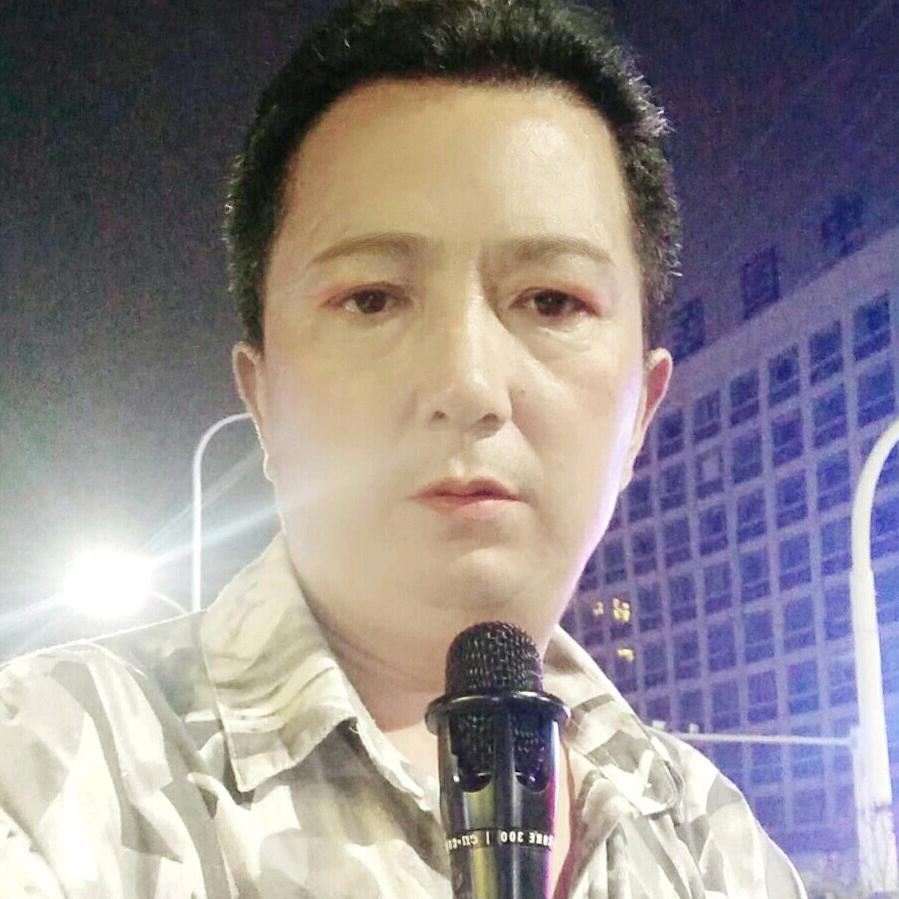 守村人