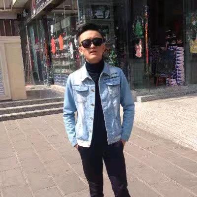 薇施莲董淑休闲男装专卖店
