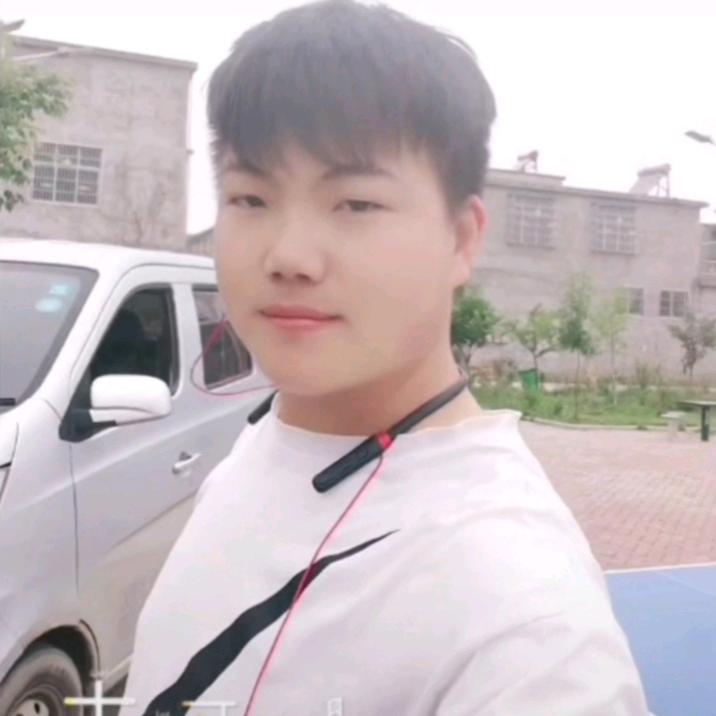 小啊飞