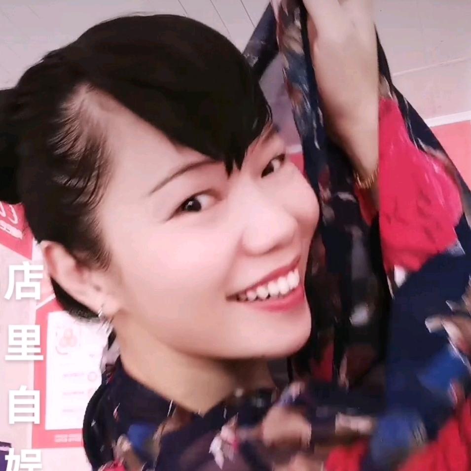 华华姐(恋爱脑)