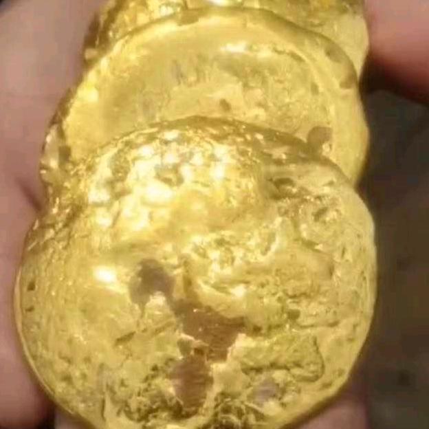 墨乡提炼贵金属