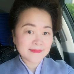画家张凤云
