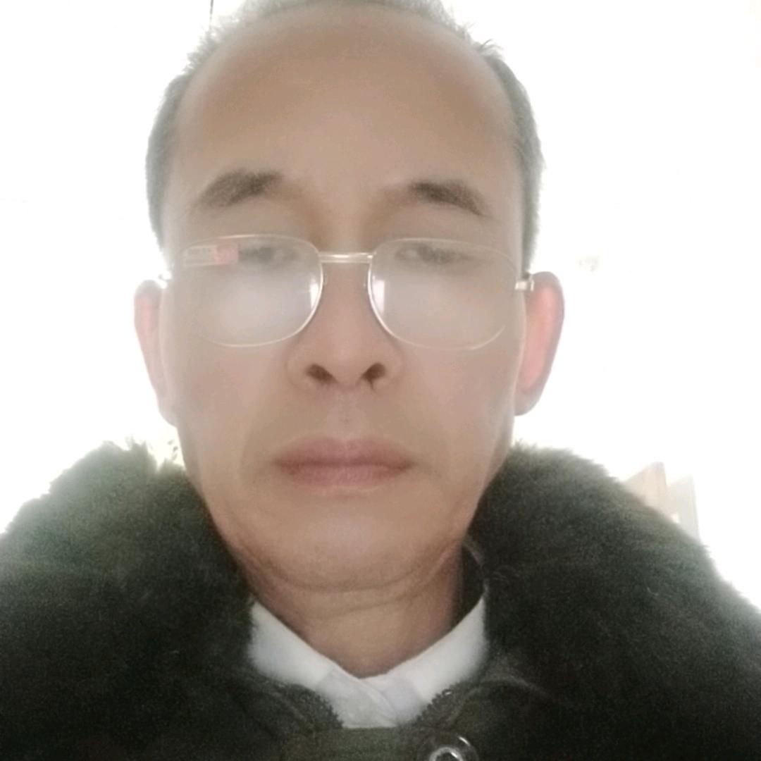 老何