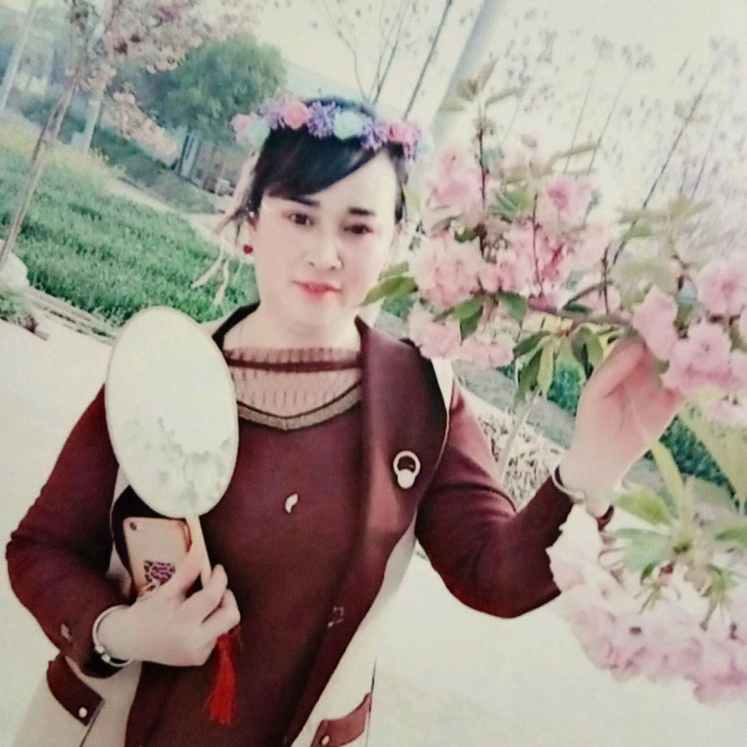 似水蔚蓝