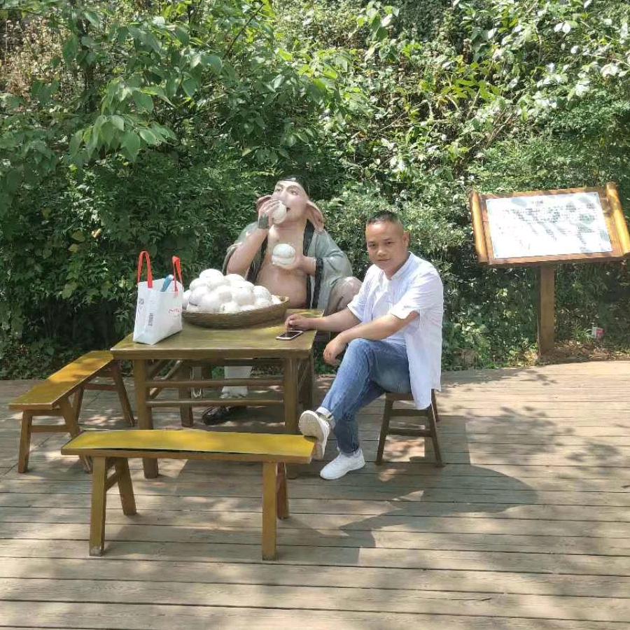 吴杰   (不专业，家装人)
