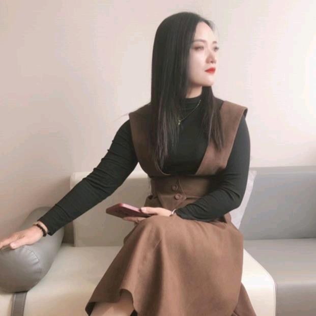 陌若安生(ღ˘⌣˘ღ)