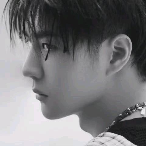 纤丝转黑养发馆