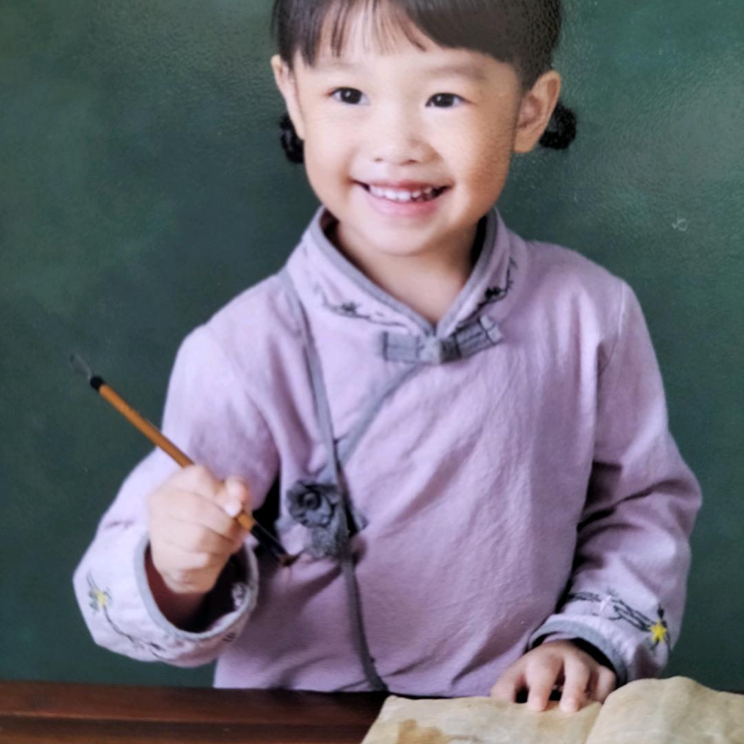 梁琼