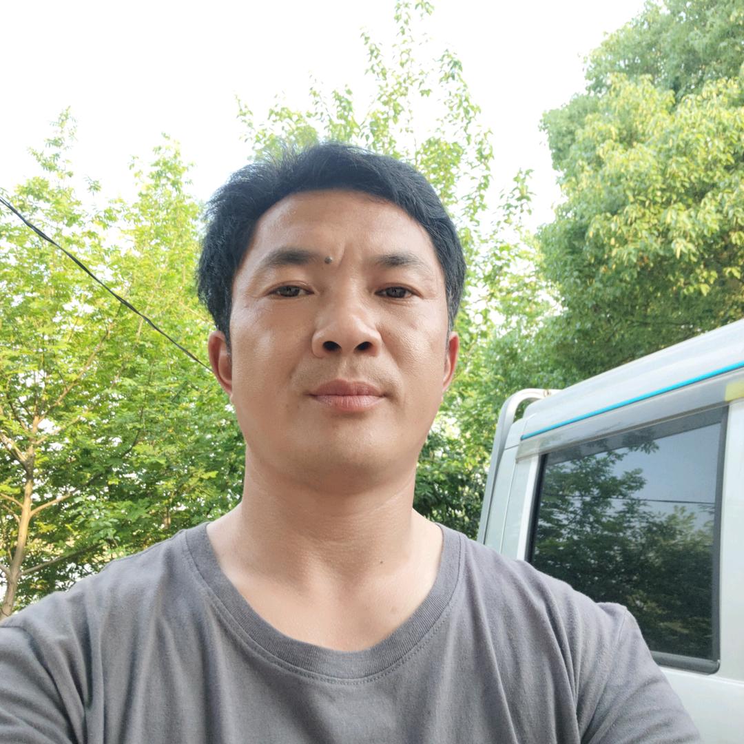 龚平家宴厨师，@