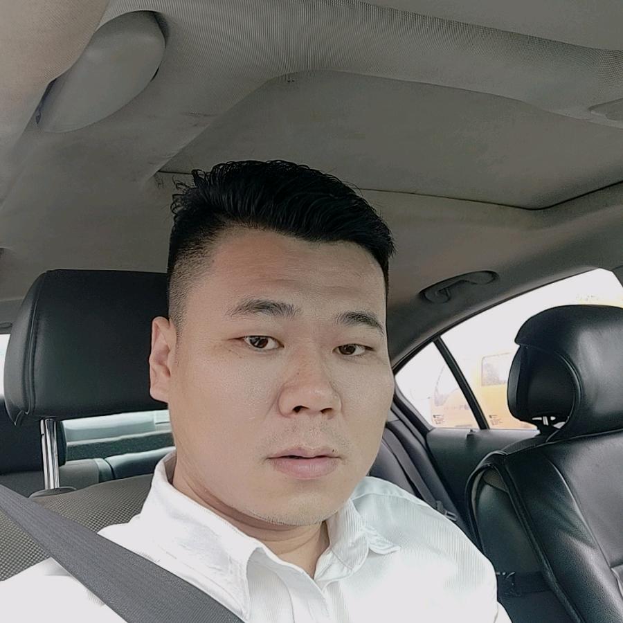 海南名舰二手车