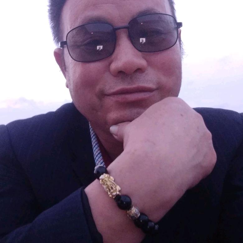 贡太权
