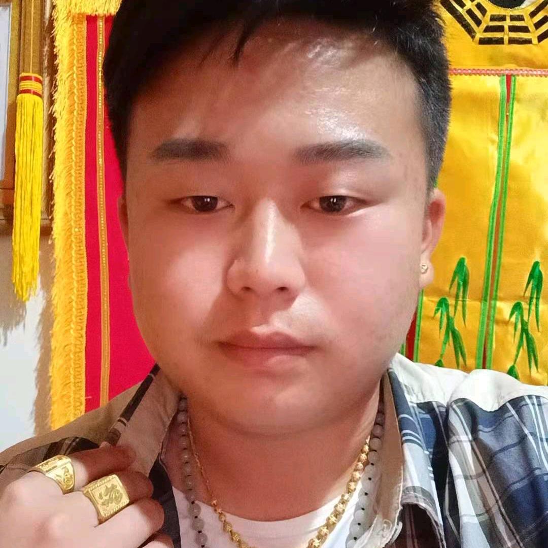 张公子文文🌷🌹🌷