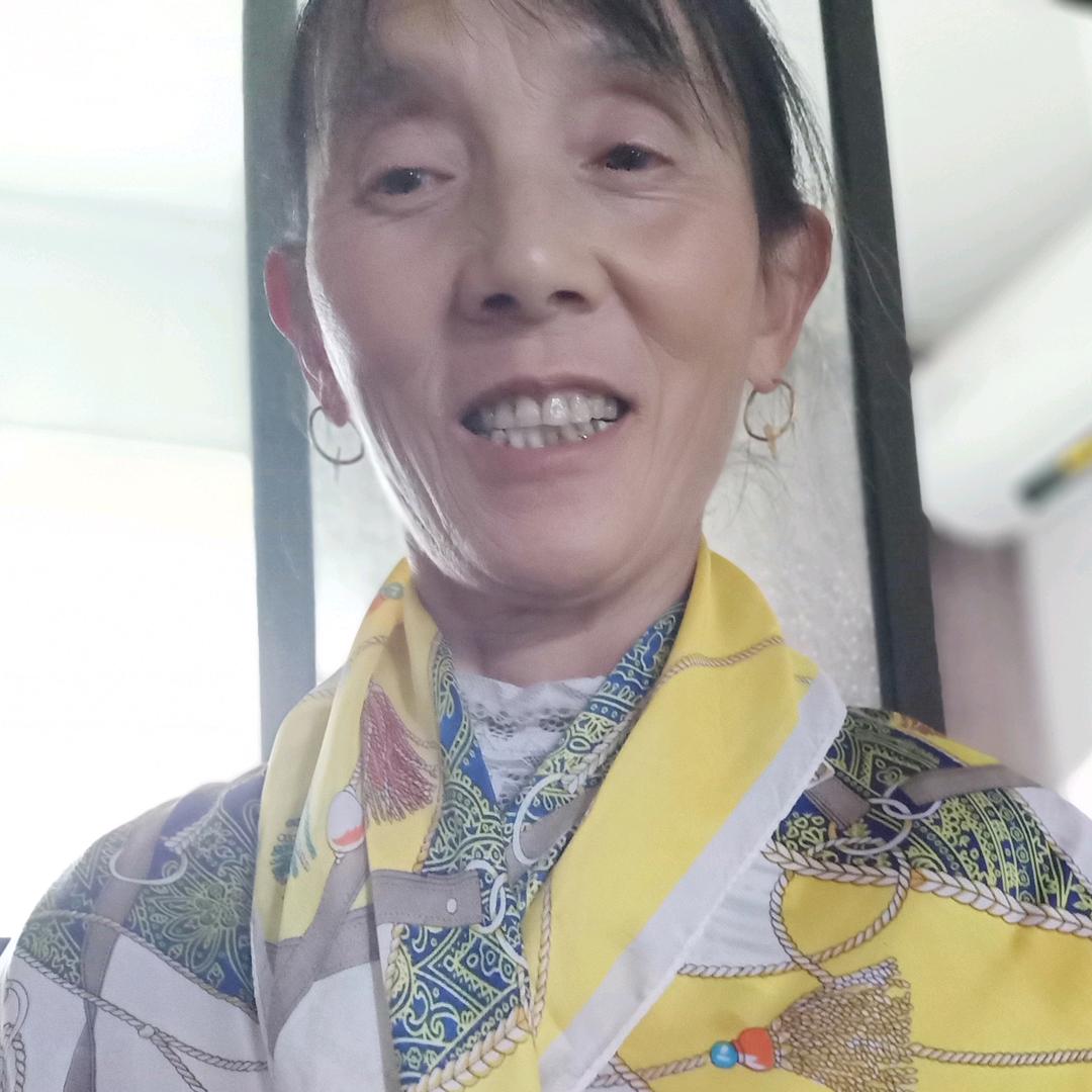 古  月