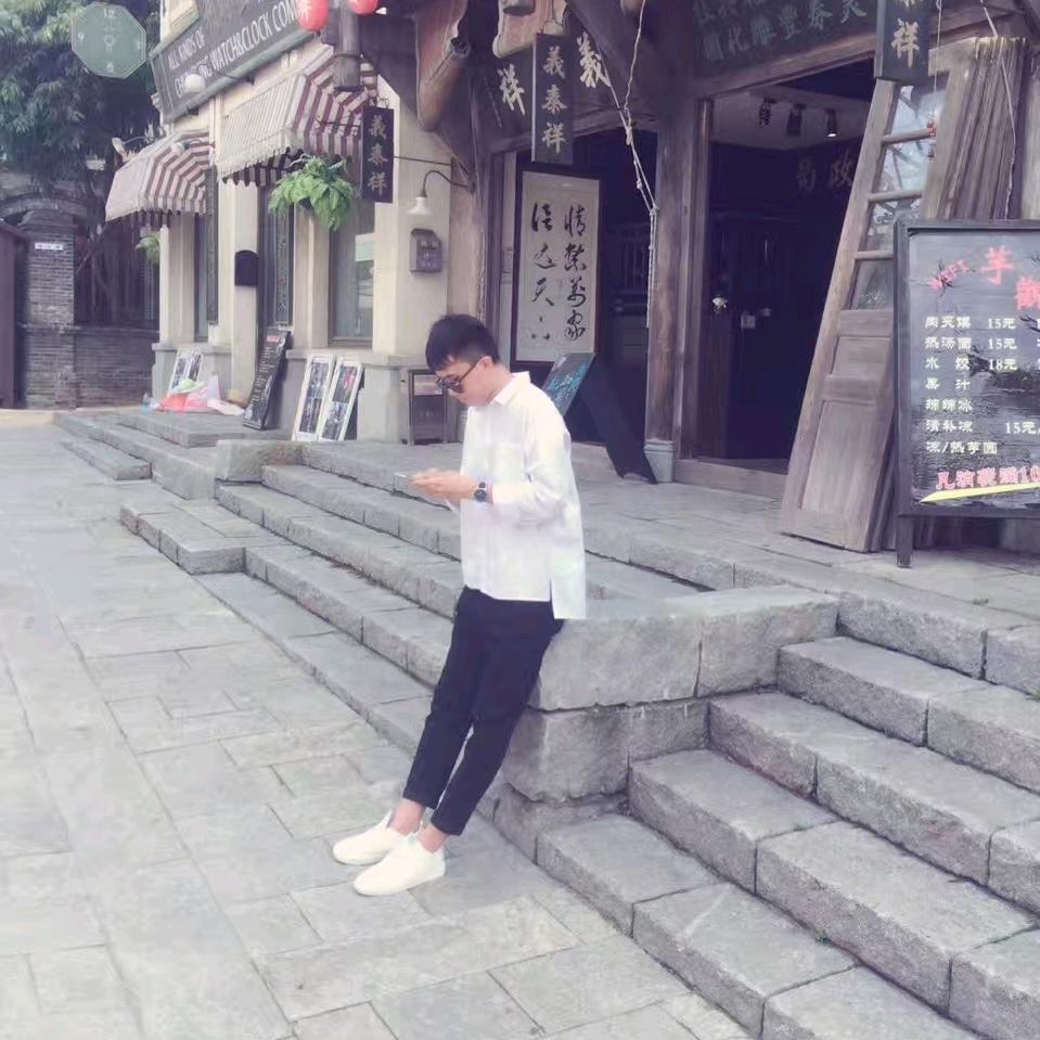 陈陈…CHEN