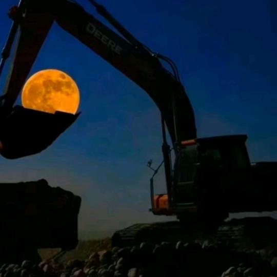 岁月可曾饶过谁