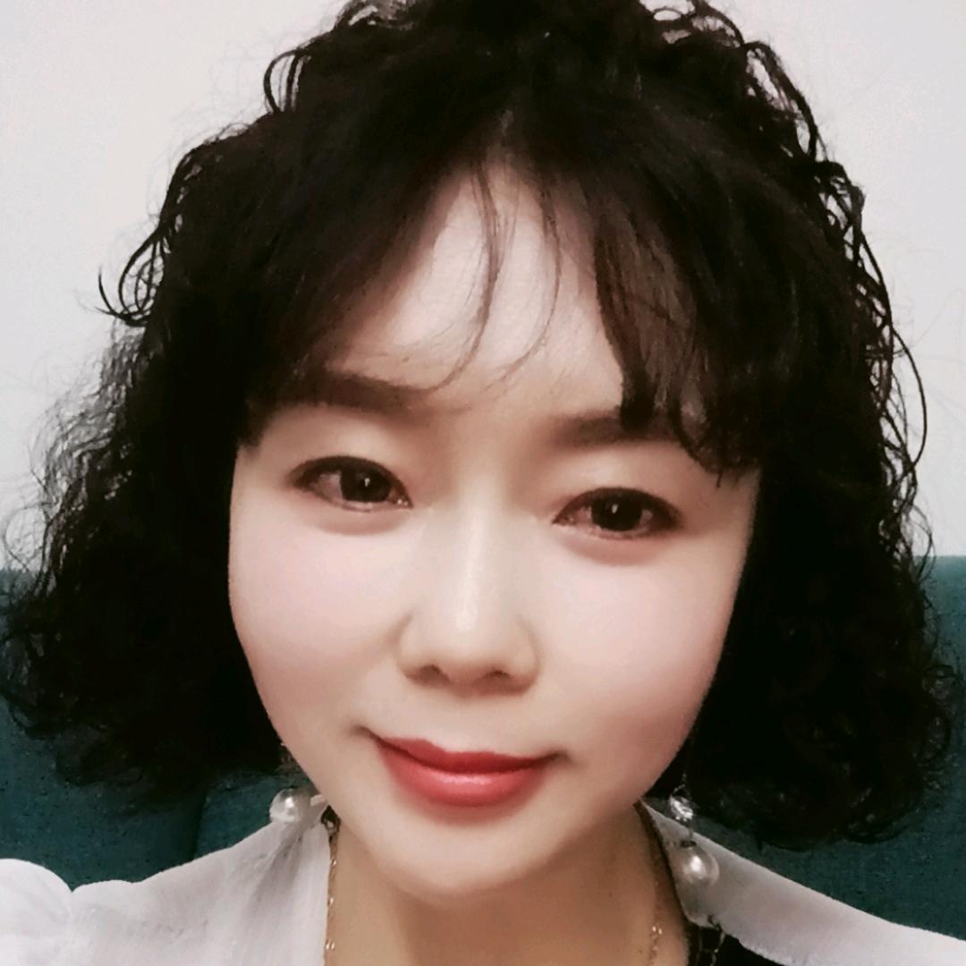 玫瑰有毒(拒微私聊)