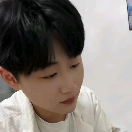用户半夏微凉😊😊