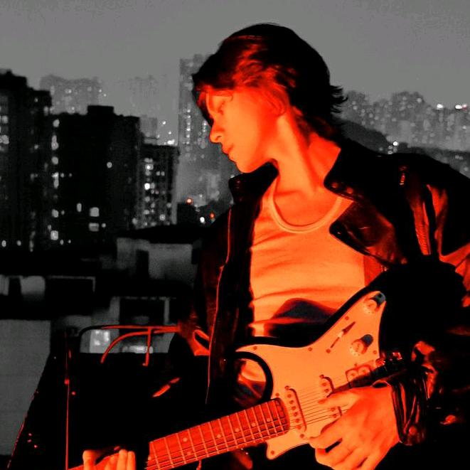 谁捡了我的方巾我恨你但如果是小猫那没关系