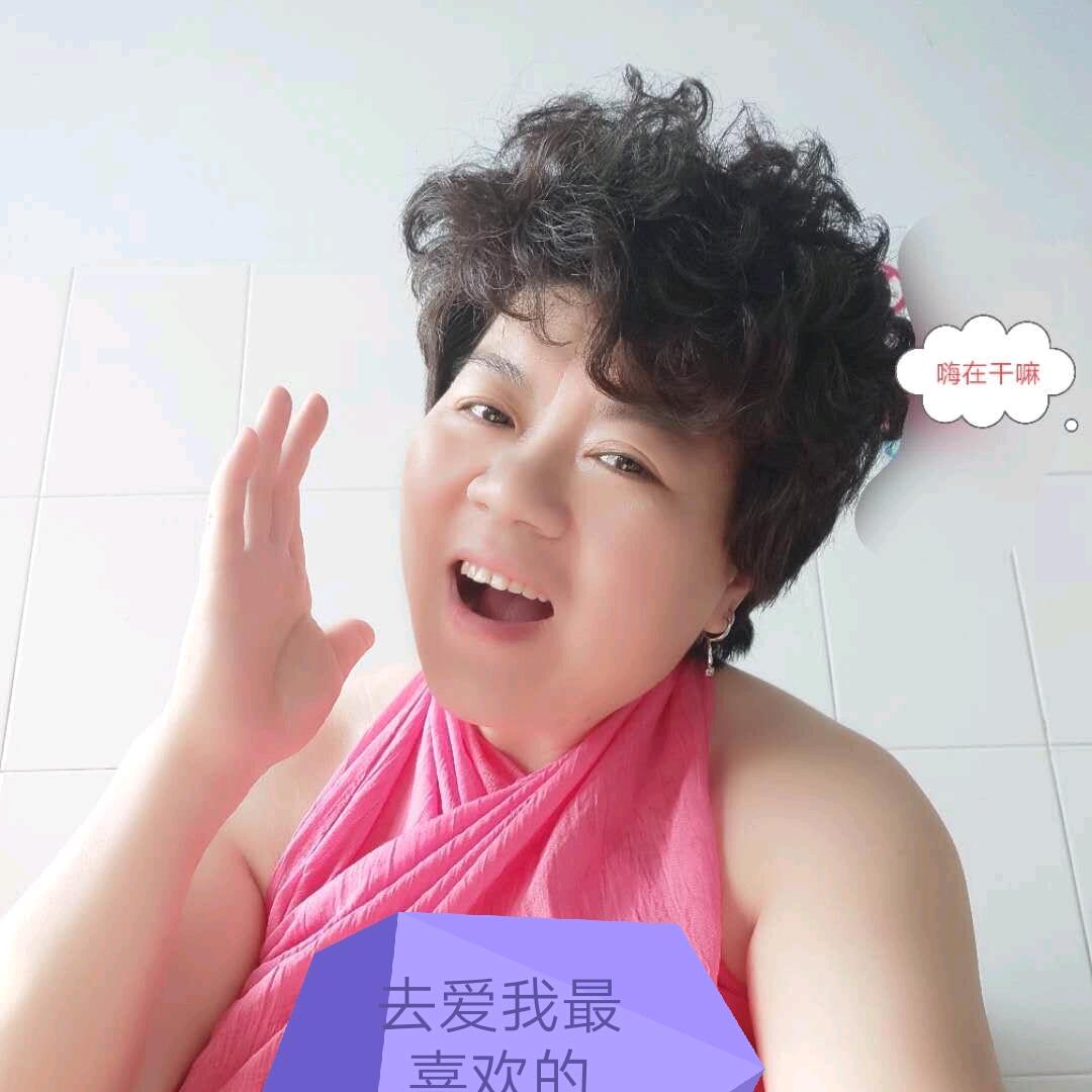 胡静