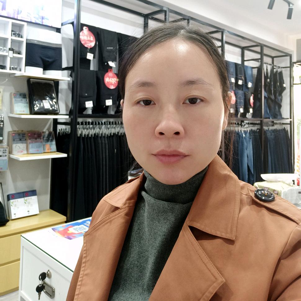百圆裤业阳逻二店