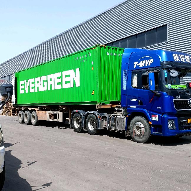 青春三哥开心每一天