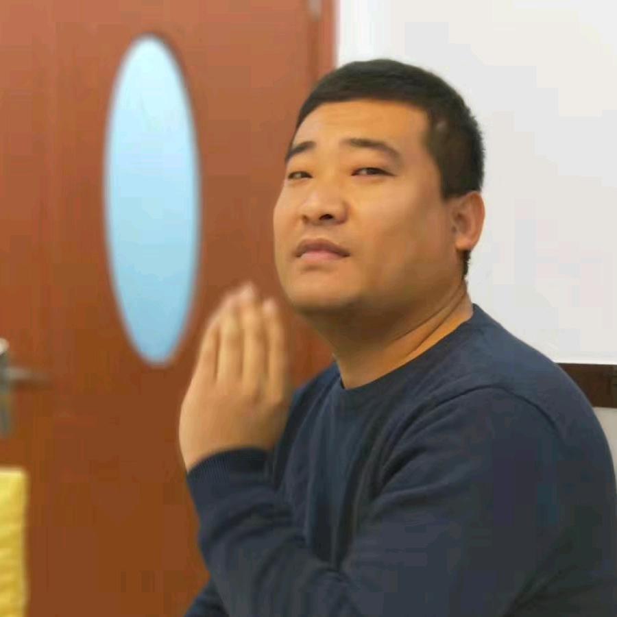 李书伟