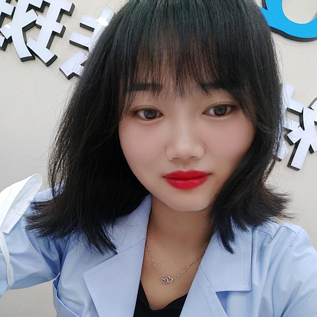 🌸 浅笑不语