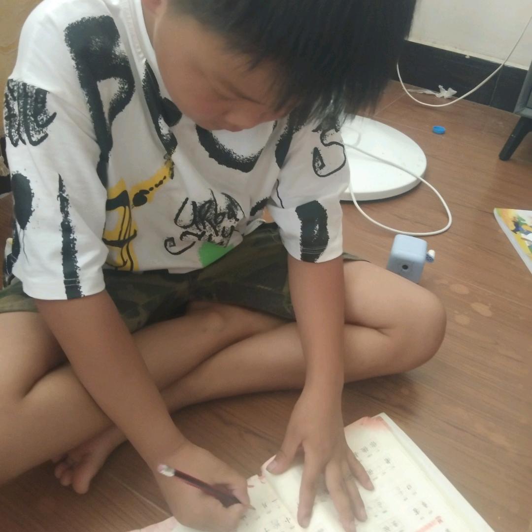 小昊宇