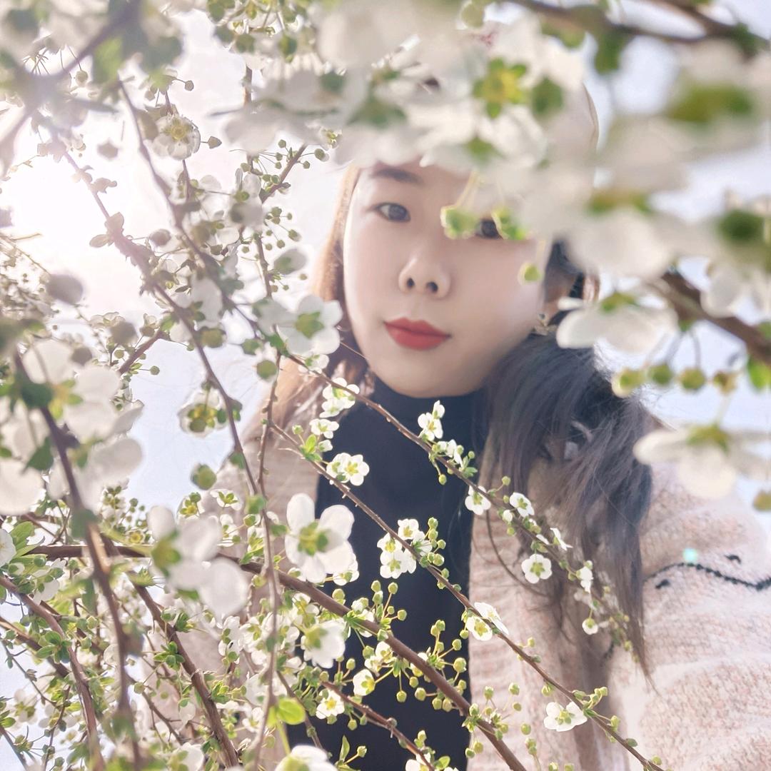 曼曼 🌹