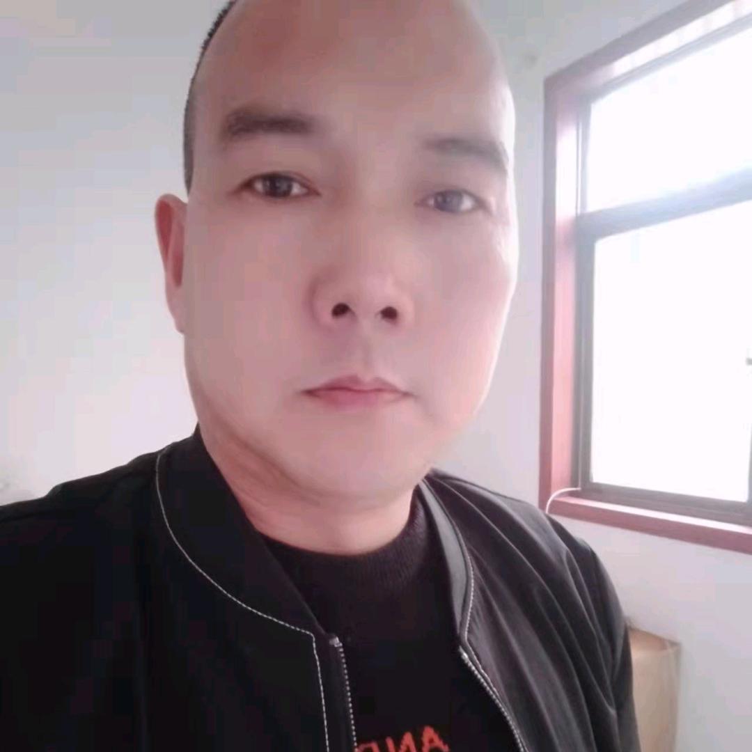 一只自由自在的虎