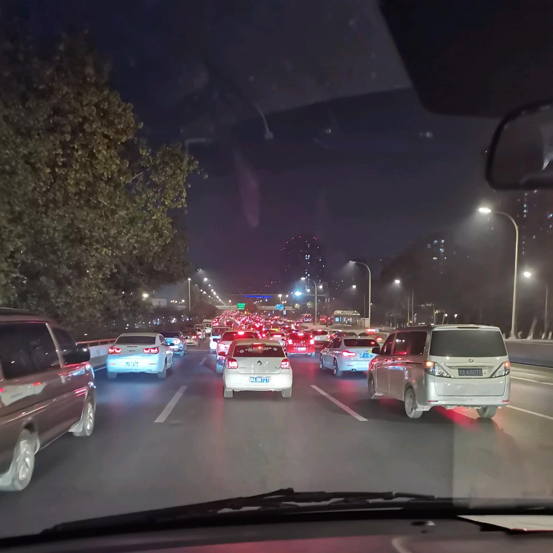 相亲相爱一家人