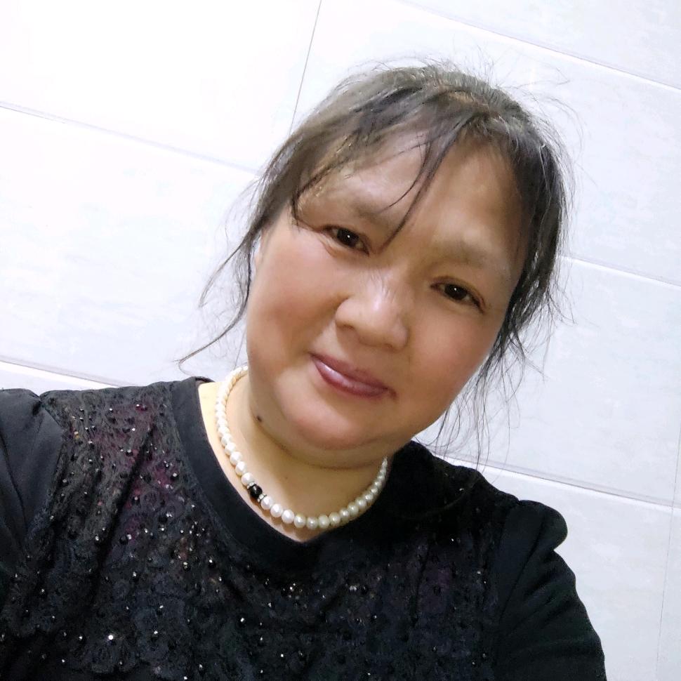 李春艳