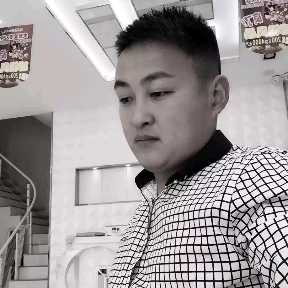 爱钓鱼的小哥哥