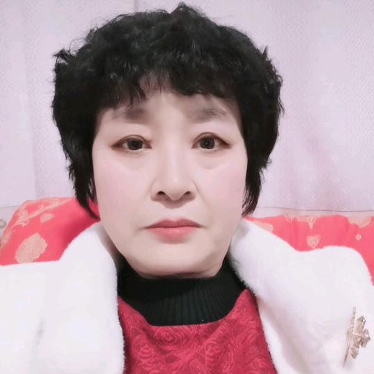 厚德载物江四姐