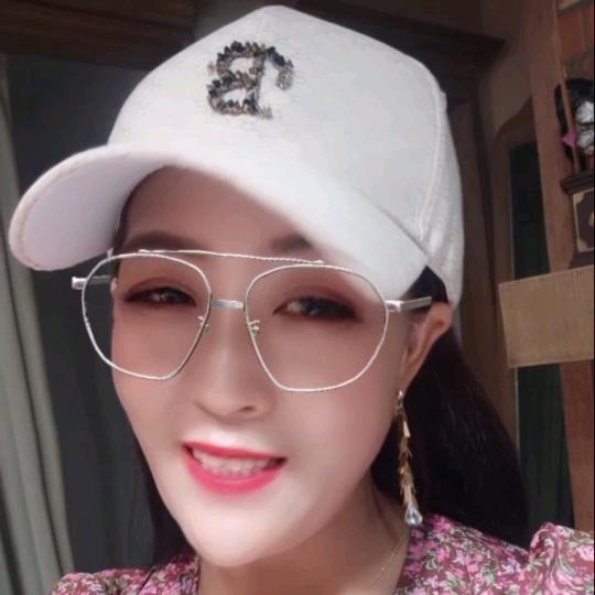 林姐精品妈妈装