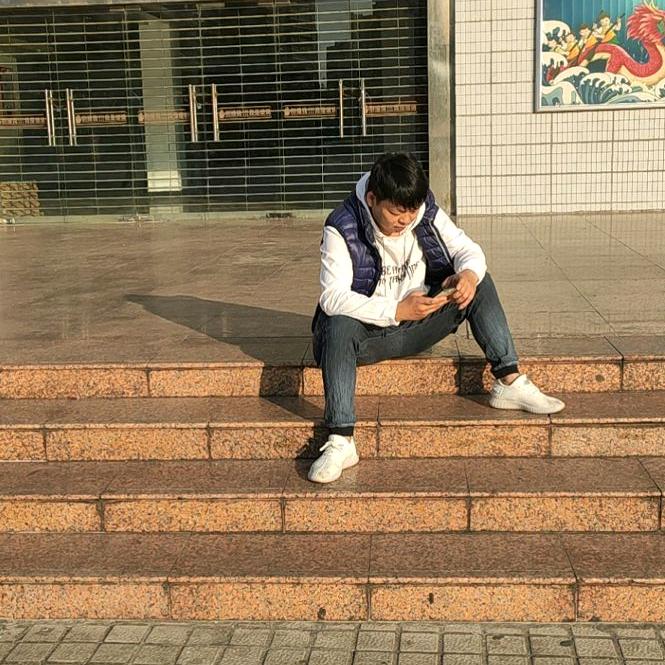 皓？龙