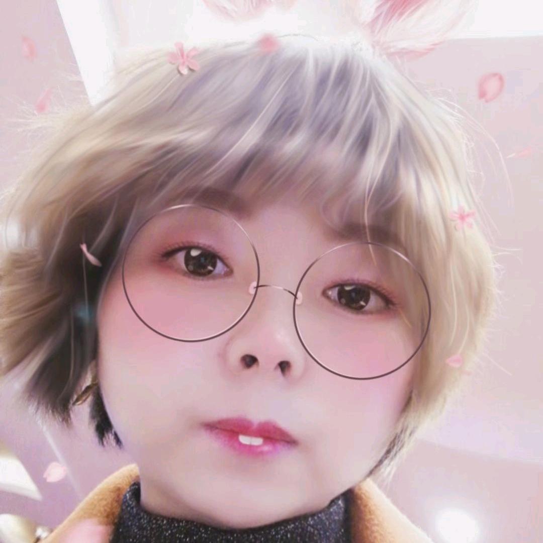 朝阳公园，国贸地产～特百惠（小龙女）