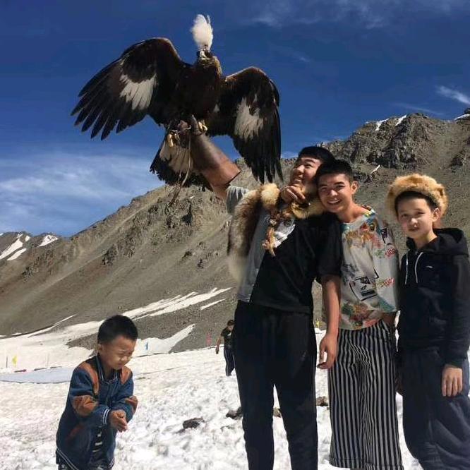 来者椒麻鸡特色皮带面