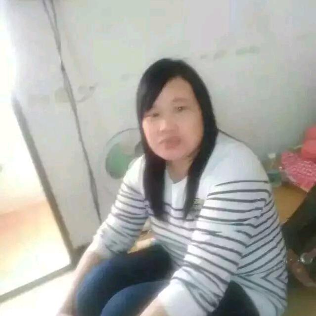 蓝君玲