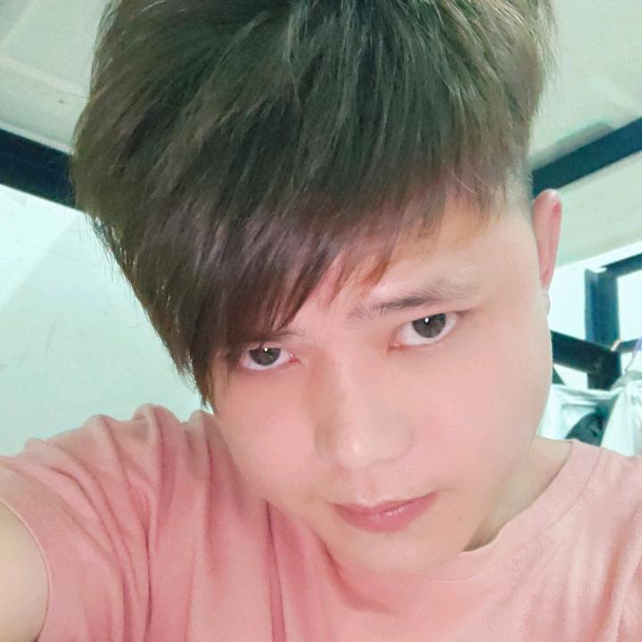 面朝大海，春暖花开。