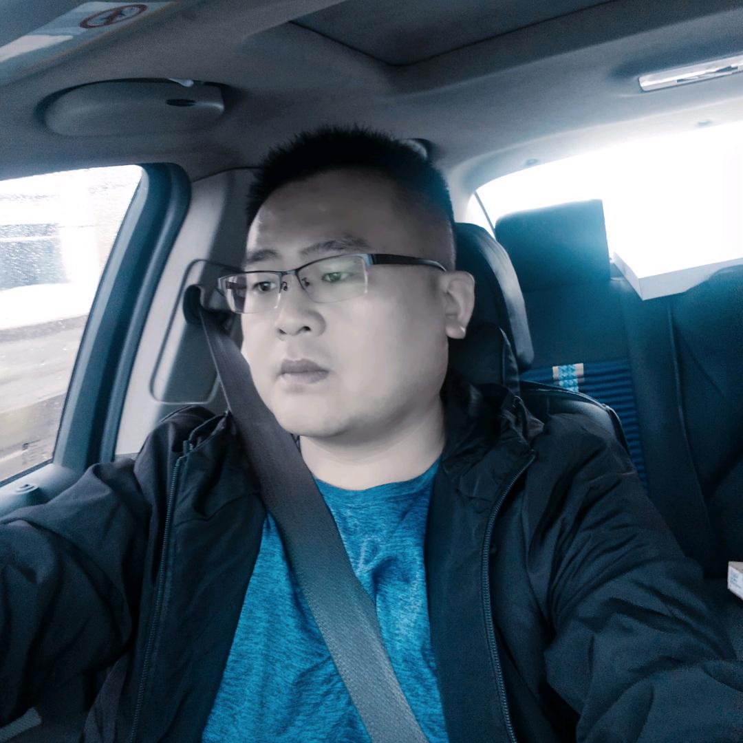 张    凯