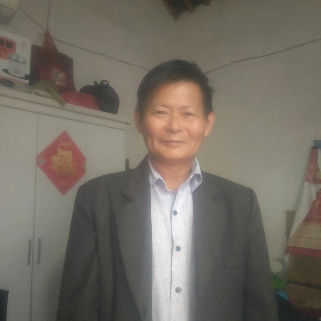 王庆明，