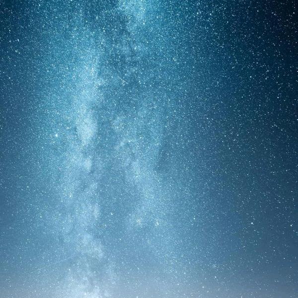 @黎明前的黑暗😊