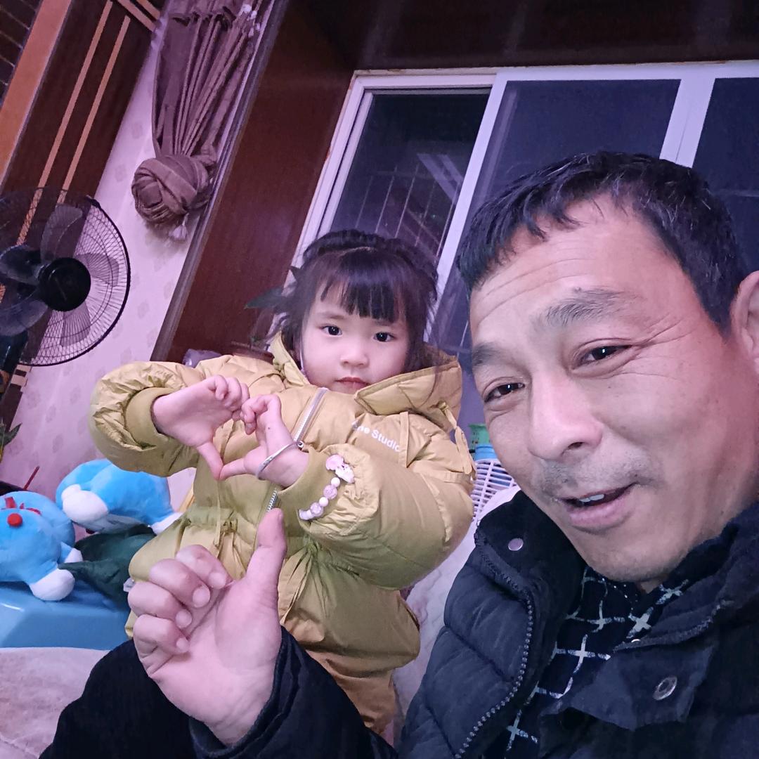 生活太苦，可我不认输。胡