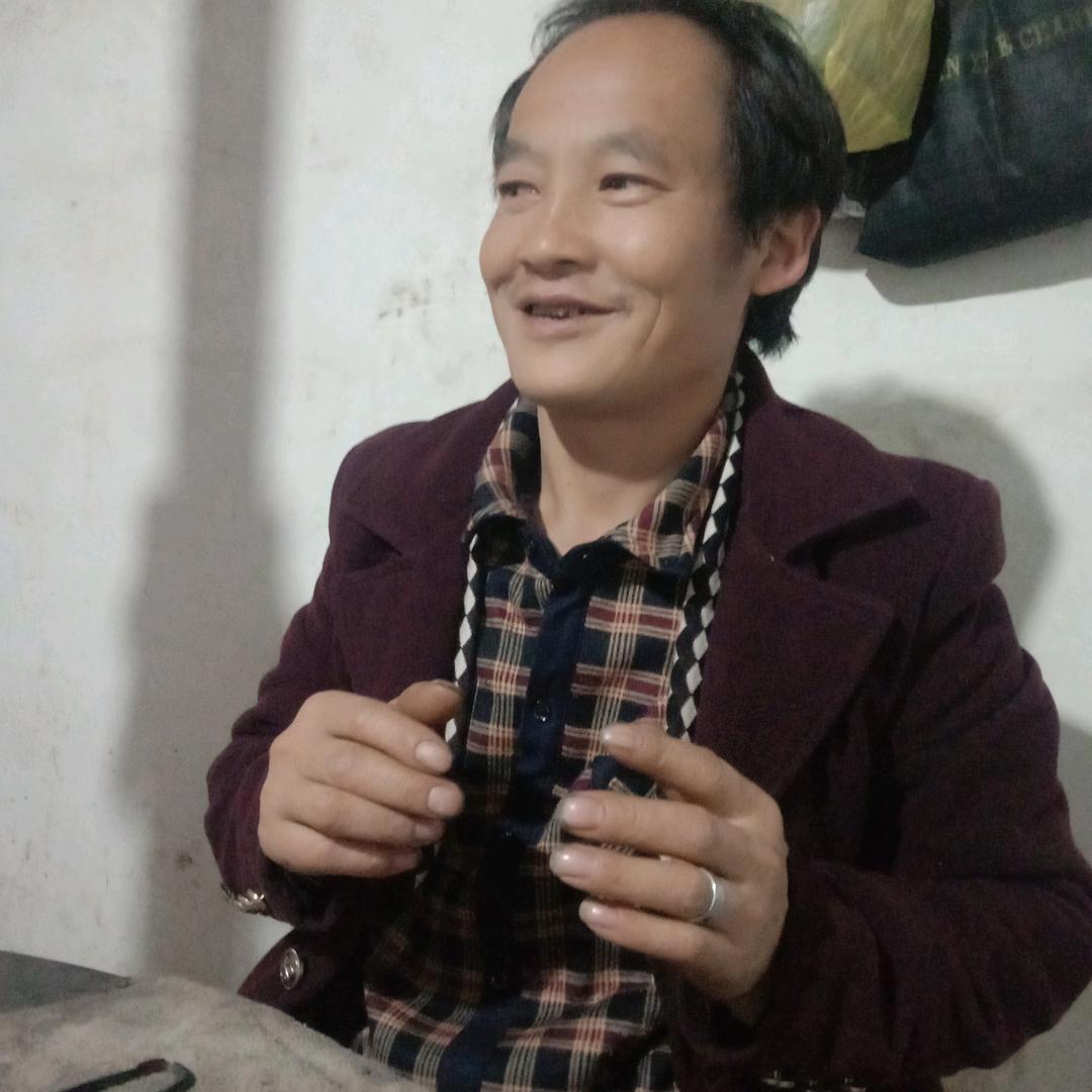 李老红