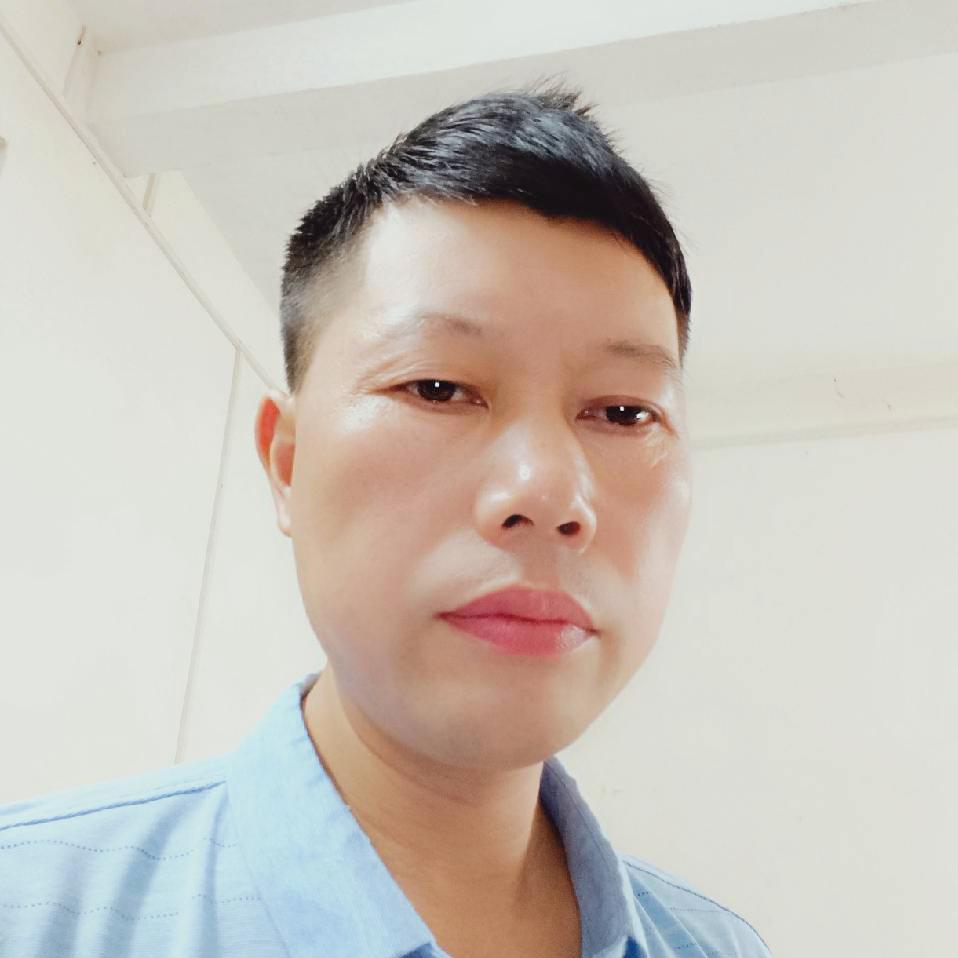 伟伟