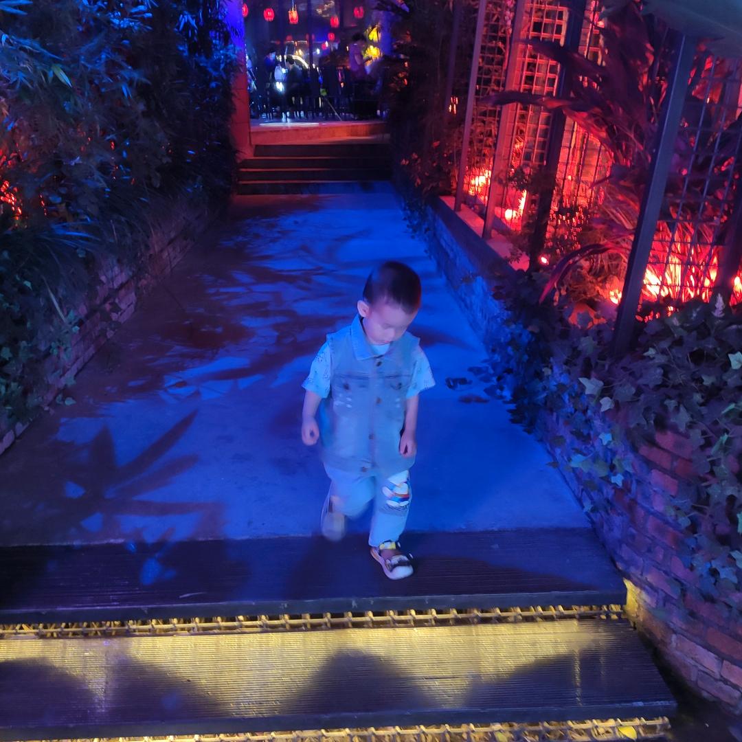 一剑横空星斗寒